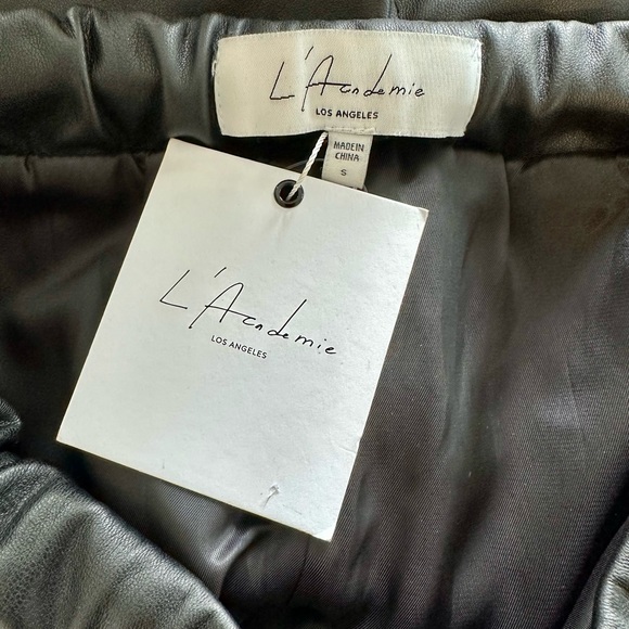 NWT L’academie Black Faux Leather Shorts. - Picture 12 of 14